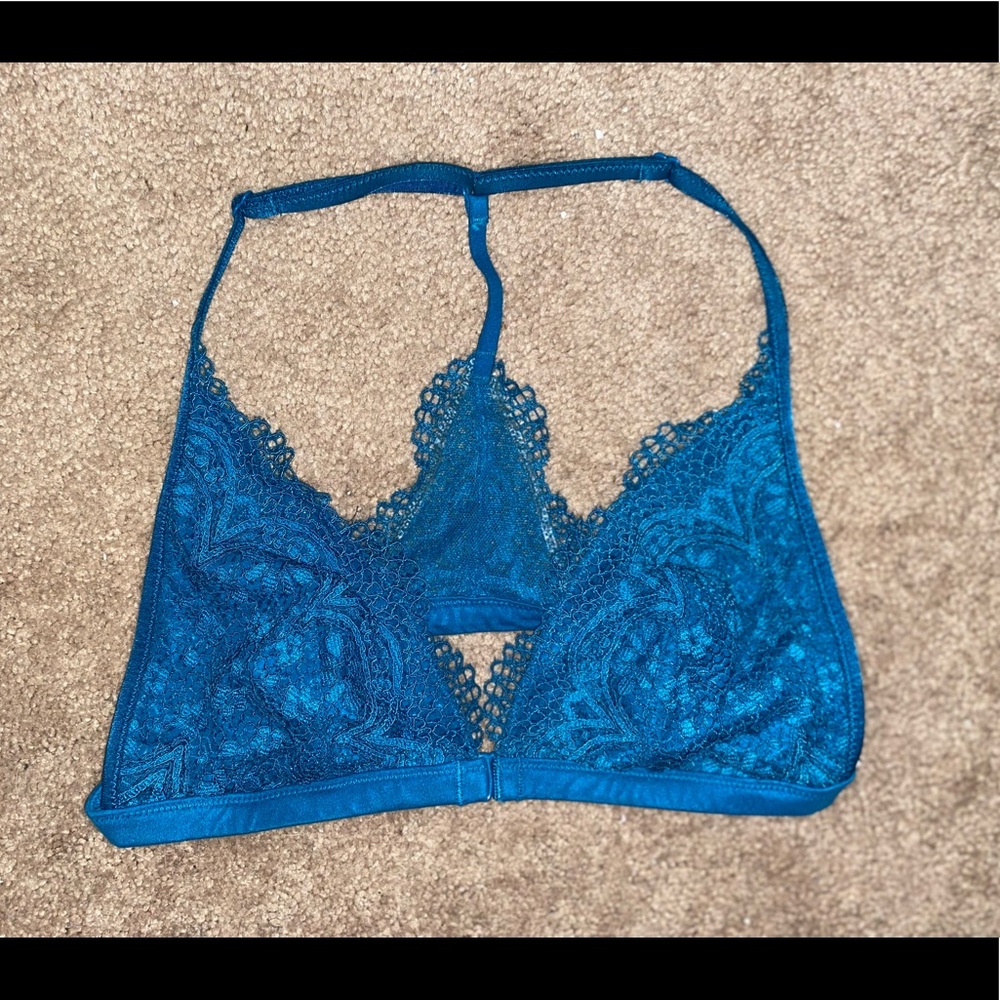 VICTORIA SECRET BRALETTE
